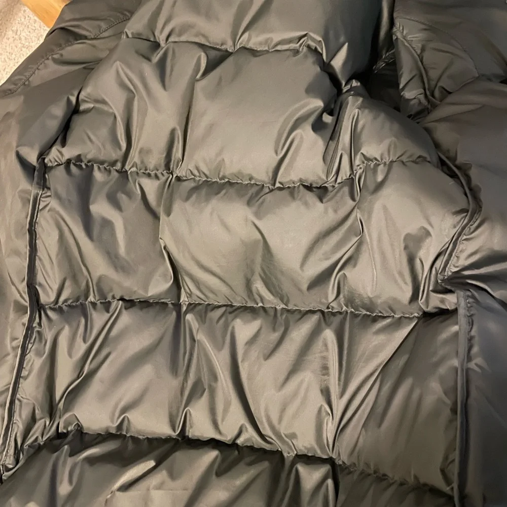 Very warm Nike down jacket - Picture 15 of 15